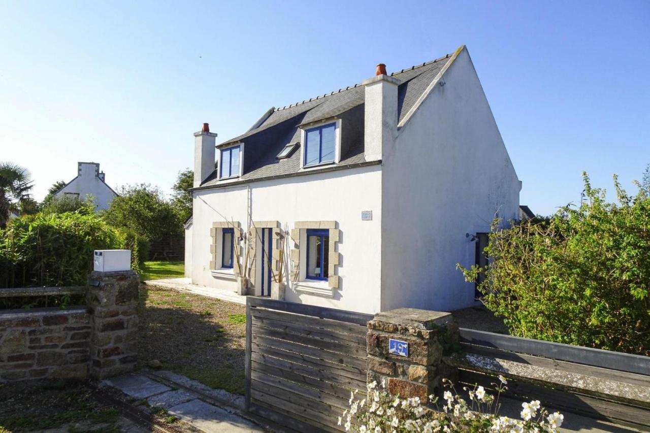 Comfortable Holiday Home With Enclosed Garden Locquirec Exterior foto
